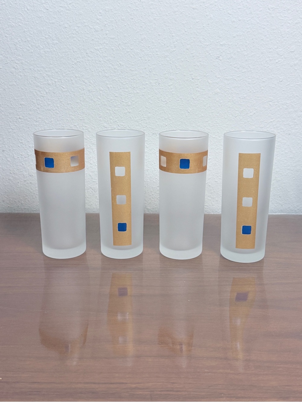 4 Vintage Dartington MCM Frosted Glass Tumblers Gold Bands & Blue Accents 60s